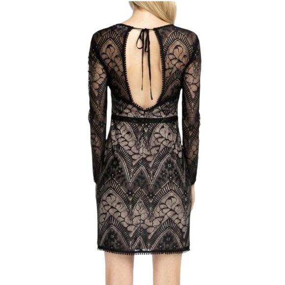 ASTR The Label Black Lace Long Sleeve Dress – Size Medium - Picture 7 of 10